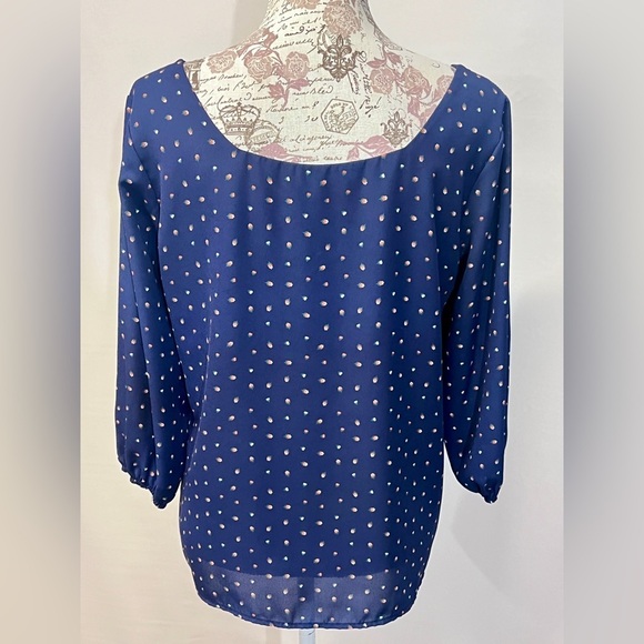 WEST KEI Navy blue floral print blouse size M. - Picture 5 of 11